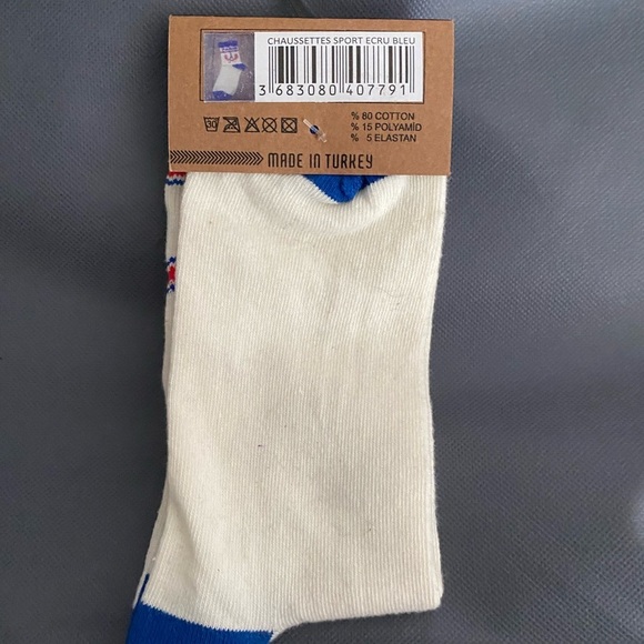 New NWTParis France Eiffel Tower Socks - Picture 2 of 2